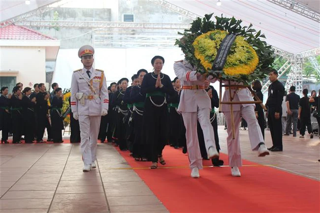 Lễ viếng tại quê hương Tổng Bí thư Nguyễn Phú Trọng: Về Lại Đà - Nơi bình dị yêu thương! - Ảnh 1.